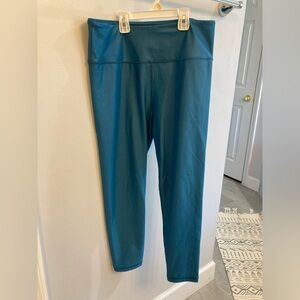 Zyia teal Light and Tight 7/8 Leggings size 16-18